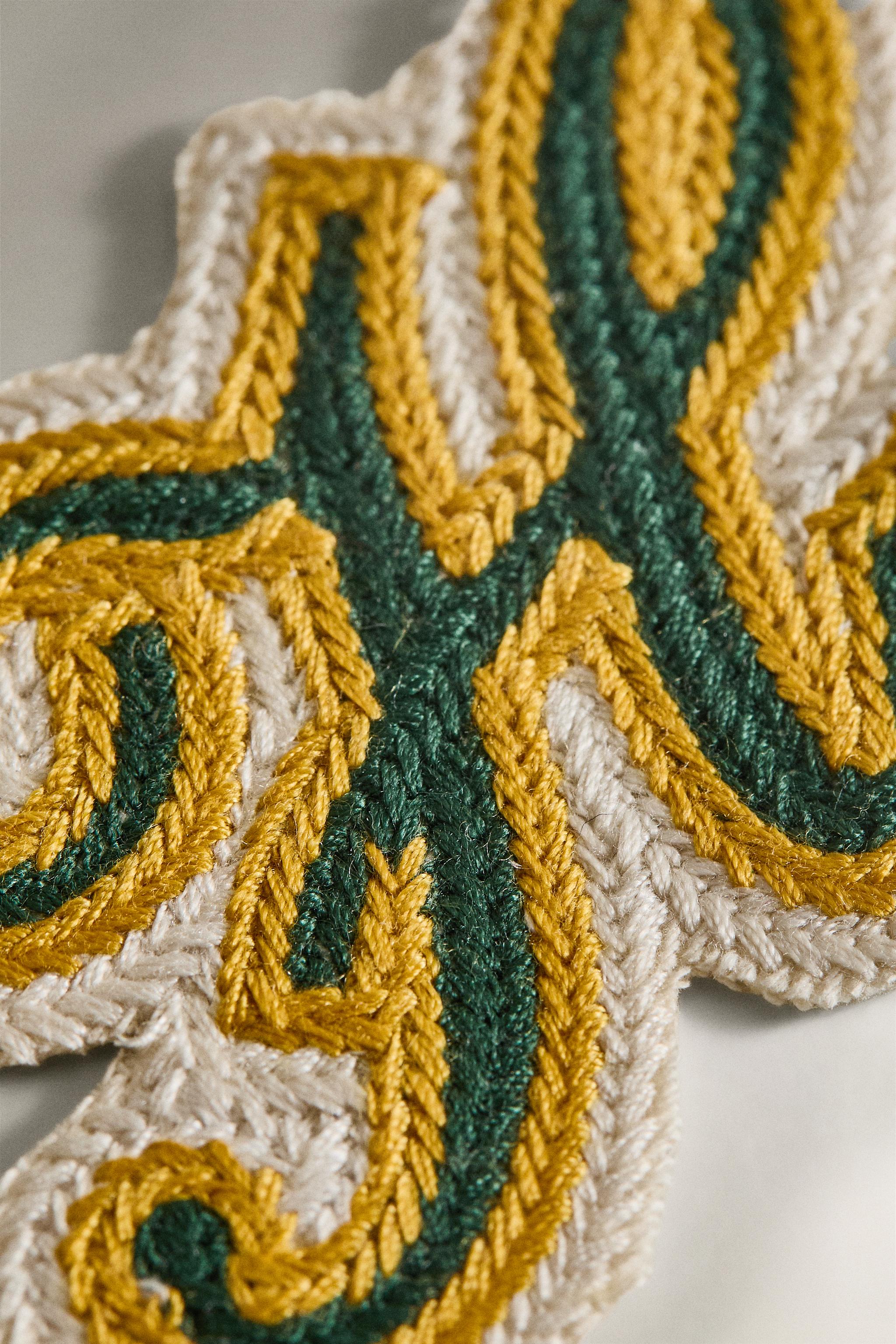 COTTON LETTER H PATCH